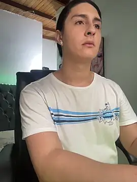 lola diez online show from 04-08-26, 09:59