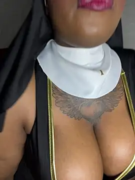 QUEEN NOBUHLE 777 online show from 07-14-26, 02:05