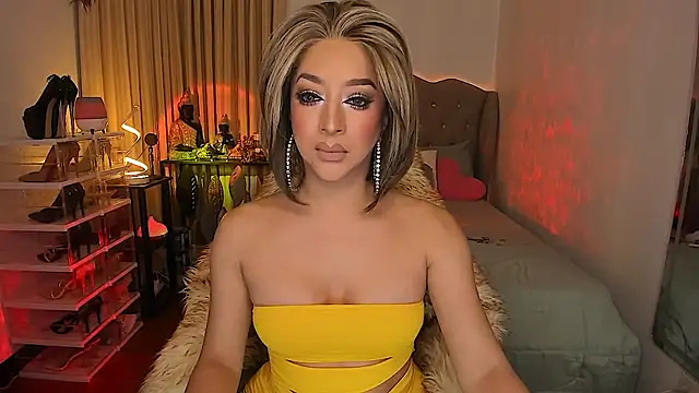 Dream Goddess online show from 05-10-26, 02:39
