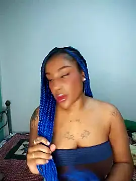 Snapshot of Queen_Amara chatting on 03-26-26, 04:07 Queen Amara online show from 03-26-26, 04:07