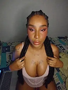 Queen Amara online show from 05-28-26, 03:59
