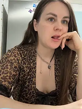 Risky-Flower online show from 05-06-26, 05:40