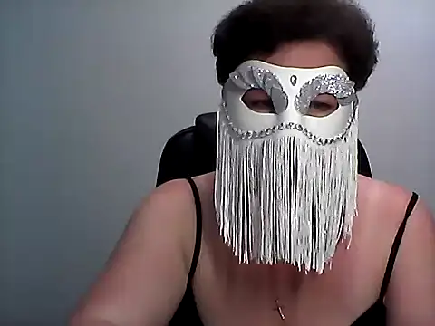 EllaLove2277 online show from 06-30-26, 12:06