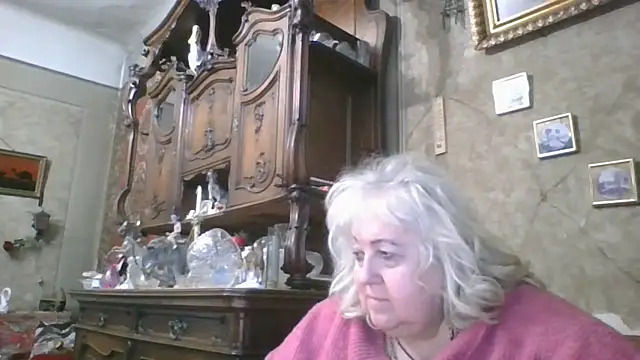Snapshot of Lala-Love56 chatting on 06-13-26, 06:17 Lala-Love56 online show from 06-13-26, 06:17
