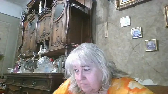 Snapshot of Lala-Love56 chatting on 06-19-26, 07:39 Lala-Love56 online show from 06-19-26, 07:39