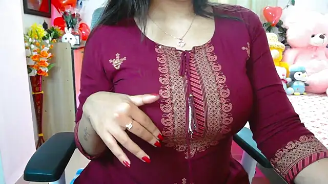 Snapshot of WildDimpi_0 chatting on 02-15-26, 07:21 WildDimpi 0 online show from 02-15-26, 07:21