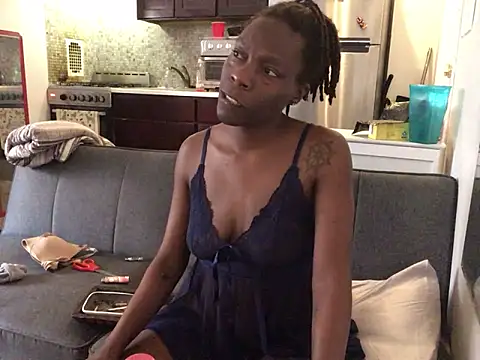 littyleesh1 online show from 05-20-26, 08:48