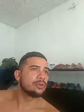 yeffito1 online show from 09-15-25, 05:35