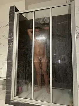 Snapshot of Fabiowe@xh chatting on 09-10-25, 03:39 Fabiowexh online show from 09-10-25, 03:39