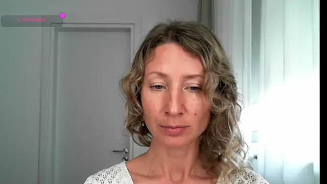 Paevoa online show from 02-06-26, 11:46