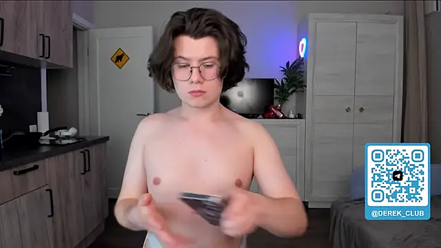 Derek Shameless online show from 06-10-26, 09:57