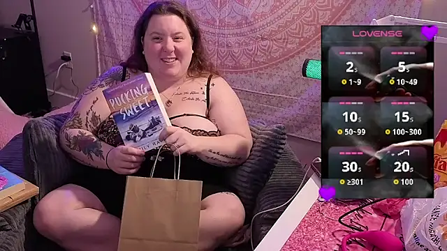 brookenicole3003 online show from 04-26-26, 12:30