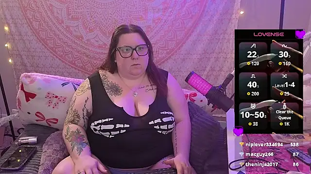 brookenicole3003 online show from 05-07-26, 07:47