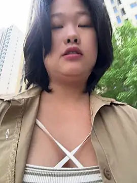 Fengbaby-555 online show from 04-21-26, 02:51