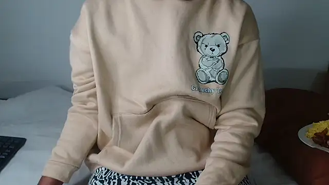 AshleyT255 online show from 09-30-25, 06:24