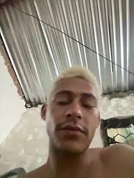 Boy hot- online show from 03-15-26, 08:31