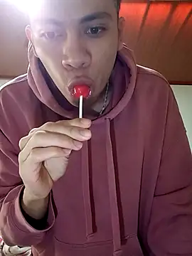 kittymutant99 online show from 04-23-26, 03:47