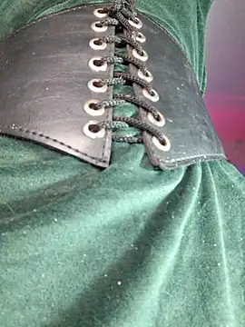 carolinerue online show from 02-27-26, 04:45