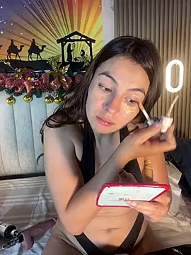 Dakota Evanns online show from 12-15-25, 07:07