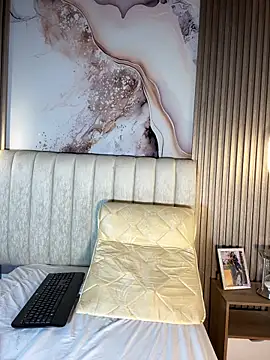 Dakota Evanns online show from 03-09-26, 09:41