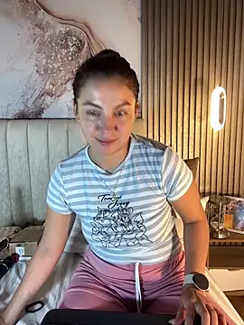 Dakota Evanns online show from 04-11-26, 03:27