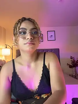 Snapshot of OxanaFedorova1- chatting on 03-20-26, 08:46 OxanaFedorova1- online show from 03-20-26, 08:46