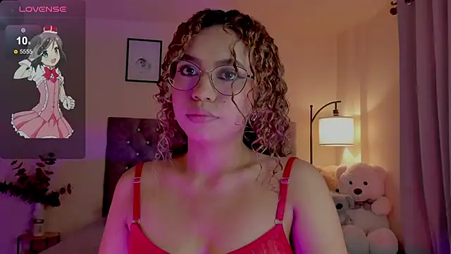 Snapshot of OxanaFedorova1- chatting on 03-25-26, 05:19 OxanaFedorova1- online show from 03-25-26, 05:19