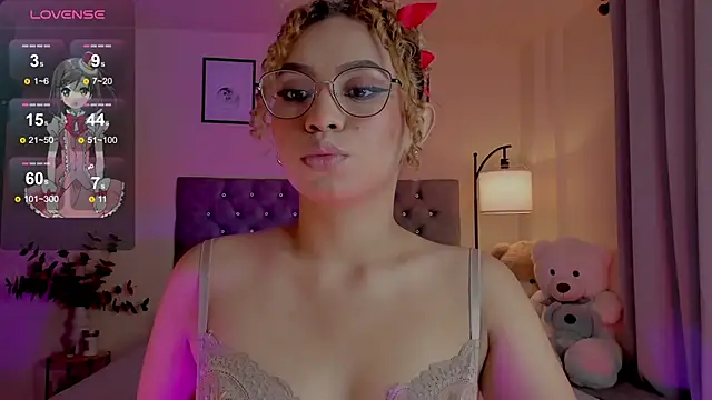 Snapshot of OxanaFedorova1- chatting on 03-31-26, 09:48 OxanaFedorova1- online show from 03-31-26, 09:48