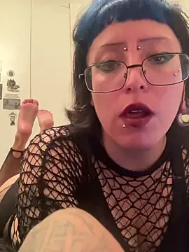 Snapshot of kinkydolly666 chatting on 09-09-25, 07:52 kinkydolly666 online show from 09-09-25, 07:52