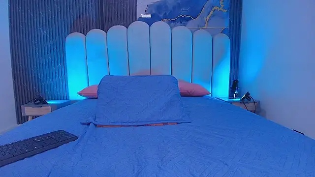 abbyrouss  online show from 03-20-26, 03:44