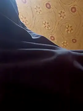 pus ylover online show from 03-06-26, 08:44