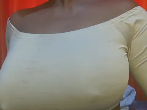 Snapshot of mzozoyi chatting on 02-23-26, 12:02 mzozoyi online show from 02-23-26, 12:02