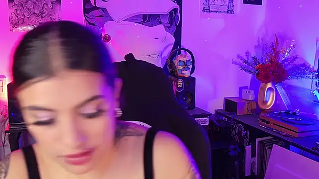 eva mendexx online show from 05-15-26, 10:50