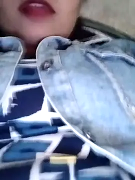 Snapshot of Hot-Pooja25 chatting on 02-01-26, 04:33 Hot-Pooja25 online show from 02-01-26, 04:33