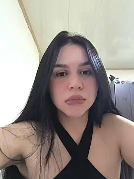 Snapshot of Daniela-rosee chatting on 05-23-26, 10:58 Daniela-rosee online show from 05-23-26, 10:58