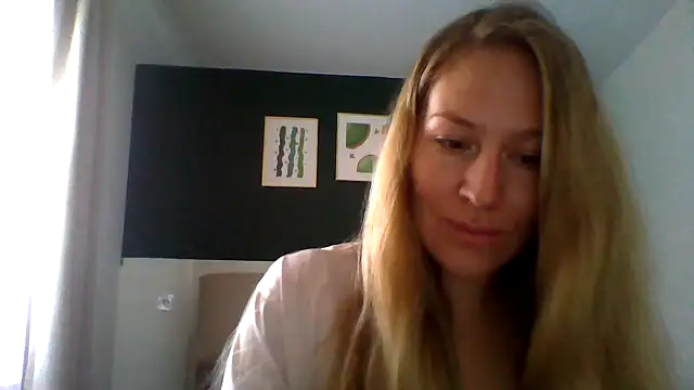 Snapshot of Krivya chatting on 06-30-26, 08:43 Krivya online show from 06-30-26, 08:43