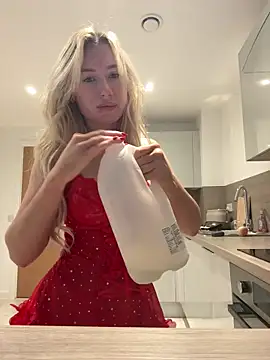 Snapshot of SexySaraxxoo chatting on 12-03-25, 02:37 SexySaraxxoo online show from 12-03-25, 02:37