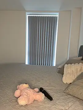 Snapshot of SexySaraxxoo chatting on 04-05-26, 01:30 SexySaraxxoo online show from 04-05-26, 01:30