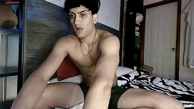 FitBoy Cris online show from 06-20-26, 03:09