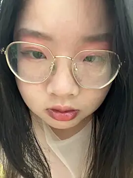 Snapshot of xxwang20 chatting on 03-22-26, 04:32 xxwang20 online show from 03-22-26, 04:32