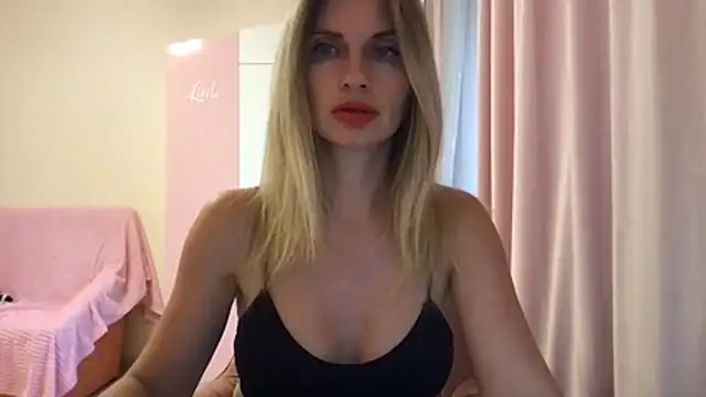 KarelliaStar online show from 06-27-26, 05:40