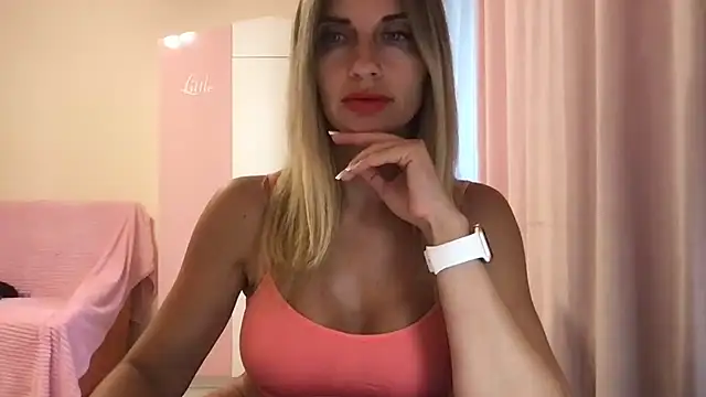 KarelliaStar online show from 07-20-26, 05:15