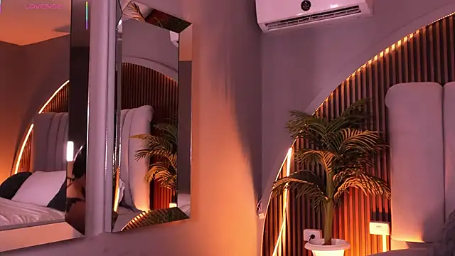 Isabellax21 online show from 03-10-26, 04:50