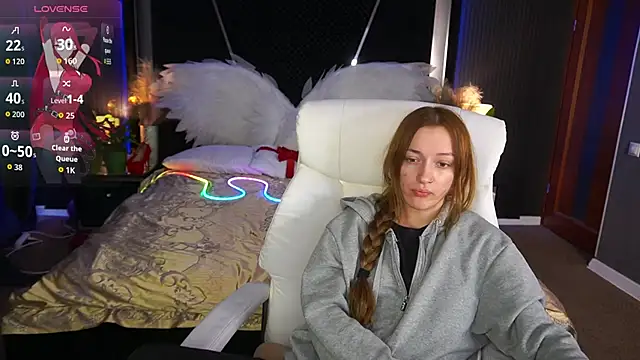 FoxyMayy online show from 04-16-26, 02:07