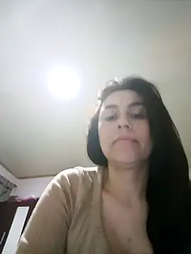 Snapshot of vanessa-titisM chatting on 02-01-26, 07:51 vanessa-titisM online show from 02-01-26, 07:51