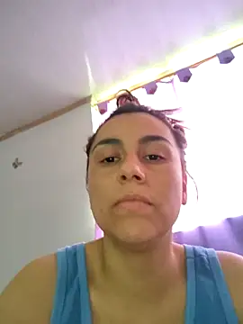 Snapshot of vanessa-titisM chatting on 04-16-26, 10:34 vanessa-titisM online show from 04-16-26, 10:34