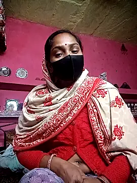 Snapshot of Suman_ji1 chatting on 12-21-25, 09:22 Suman ji1 online show from 12-21-25, 09:22