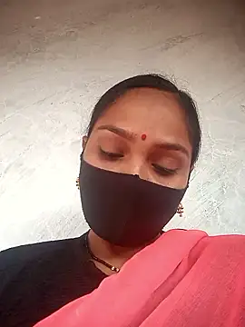 Snapshot of Suman_ji1 chatting on 01-13-26, 10:31 Suman ji1 online show from 01-13-26, 10:31