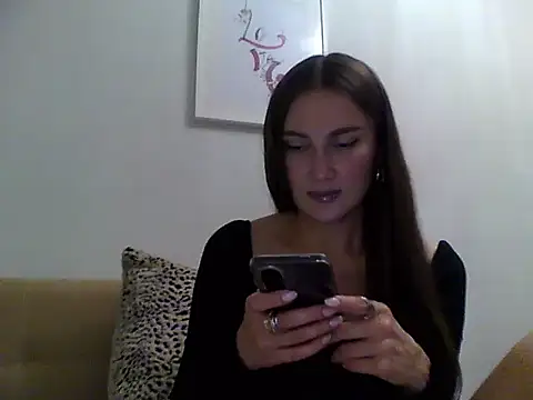 Snapshot of Orliva chatting on 07-20-26, 07:05 Orliva online show from 07-20-26, 07:05
