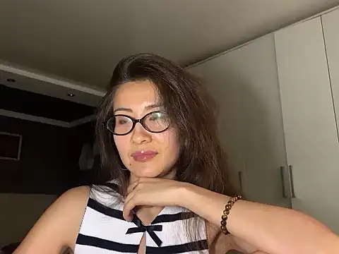 Snapshot of Kivoora chatting on 07-23-26, 09:07 Kivoora online show from 07-23-26, 09:07